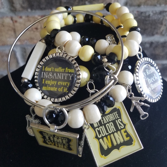 Wine lovers charm bracelet - Picture 7 of 8